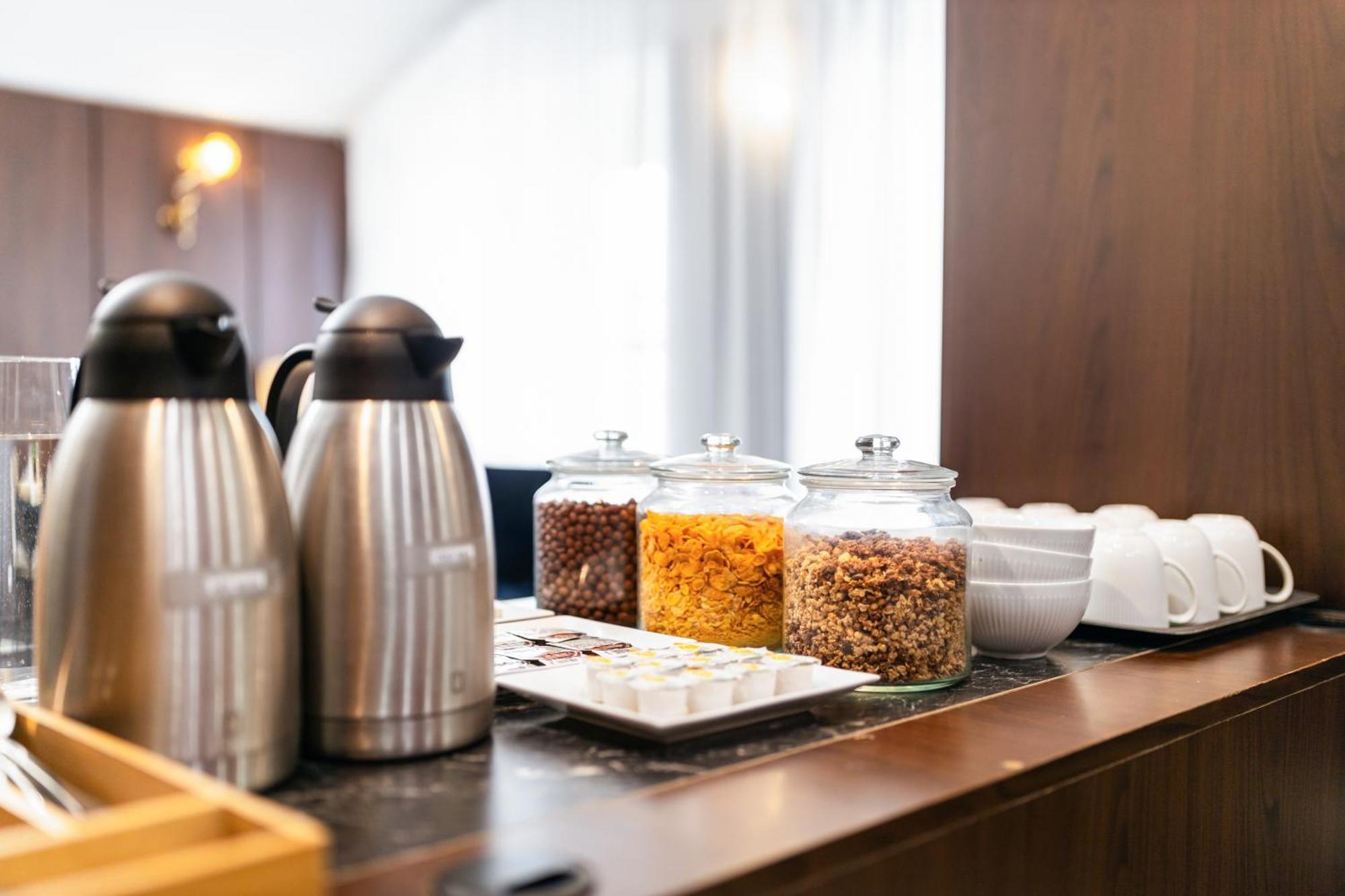 A1 Royal Plaza Hotell Praha Eksteriør bilde