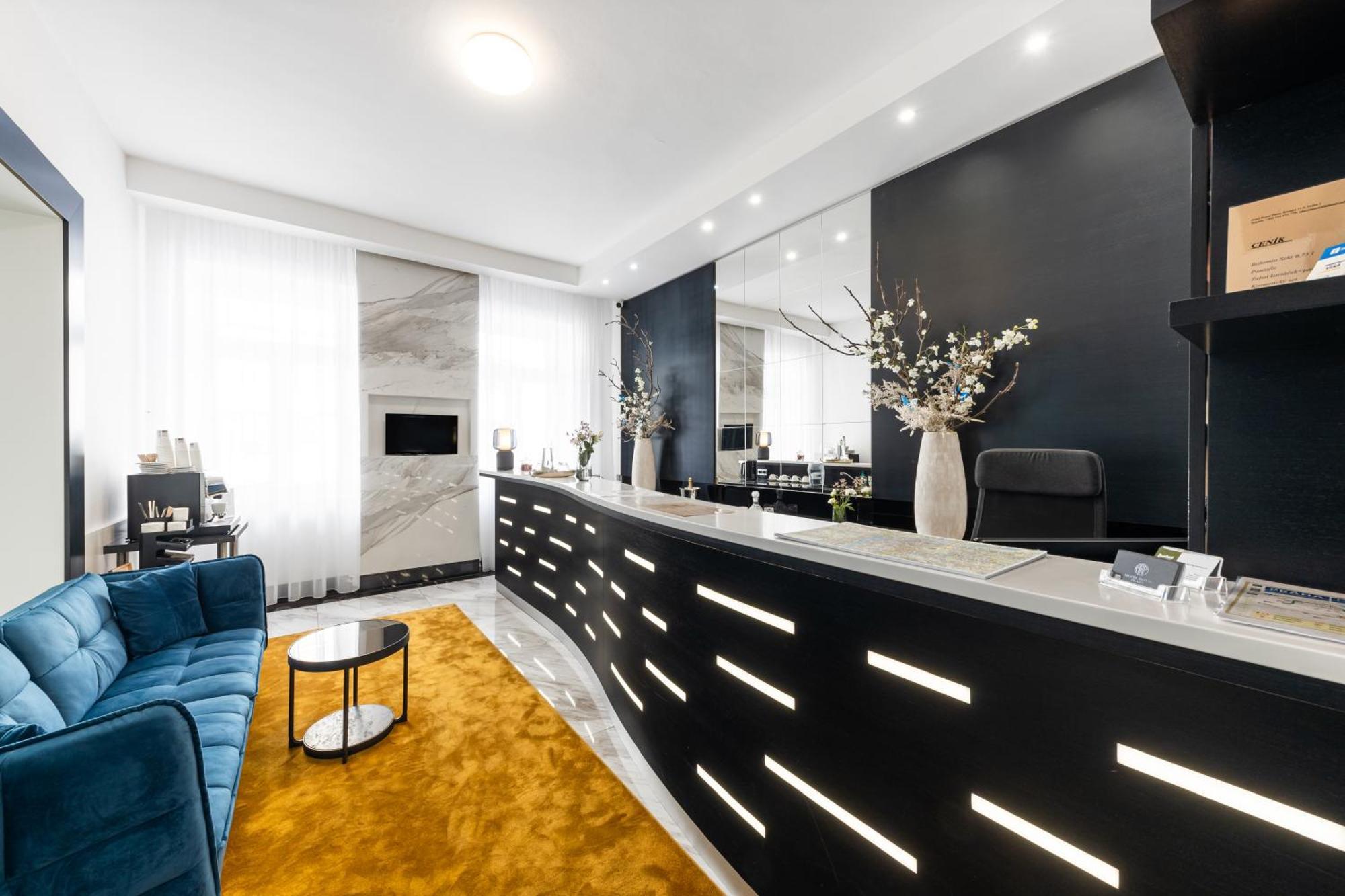 A1 Royal Plaza Hotell Praha Eksteriør bilde